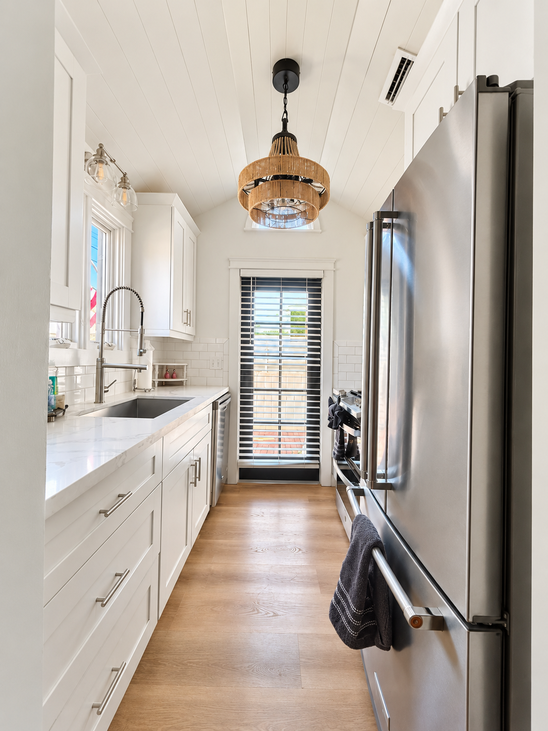 Fully equipped galley kitchen